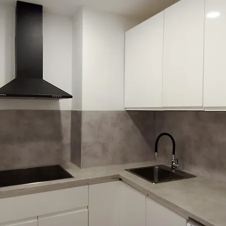 Apartamento Puerto Banus Completo Amubleado Marbella